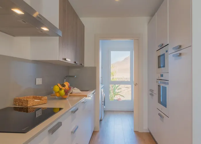 Serena Luca By Villalia * Playa Blanca (Lanzarote)