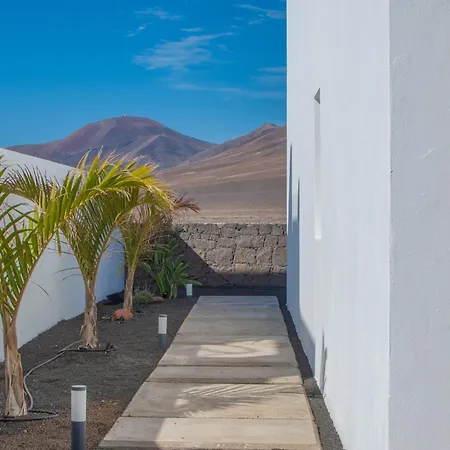 Villa Serena Luca By Villalia *